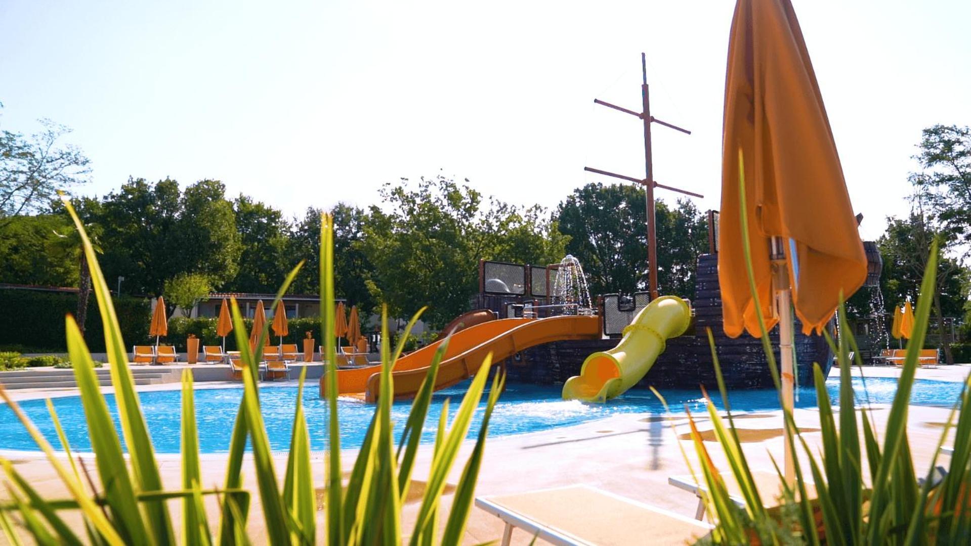 Vakantiepark Easyatent Mobile Bijela Uvala Mugeba